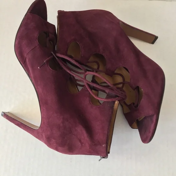 NINE WEST FRETABL BURGUNDY HEELS LACE UP ZIPPER SIZE 8.5 - Picture 3 of 15